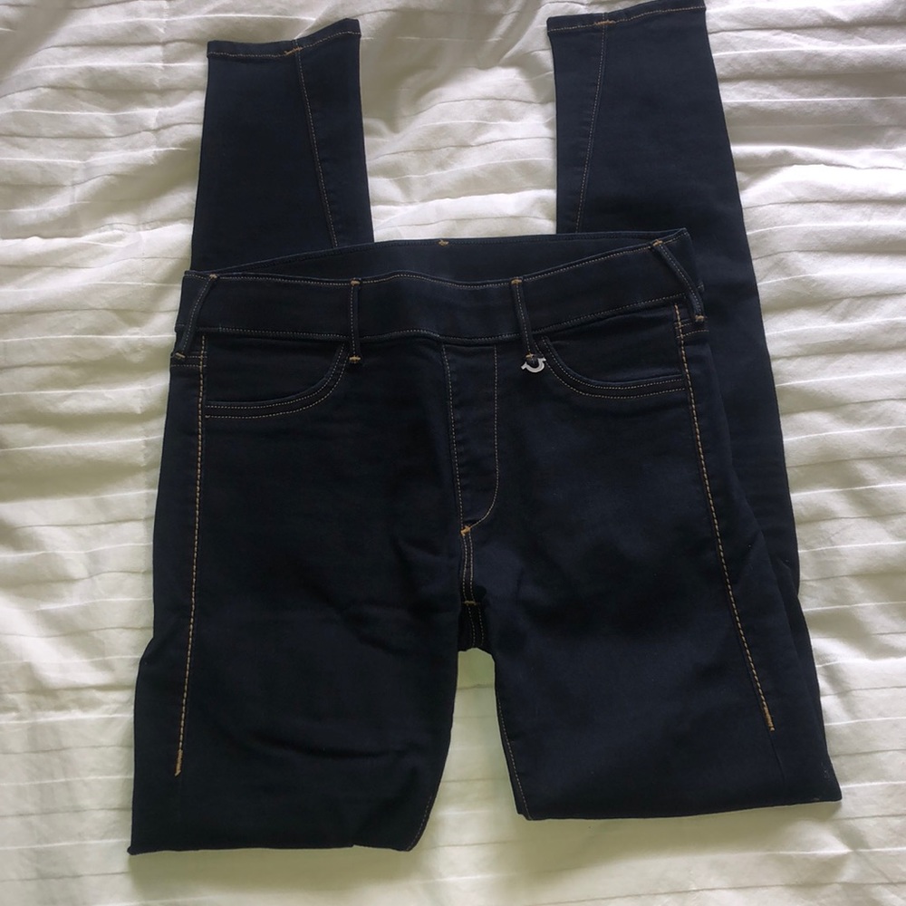 NWOT True Religion - Dark blue jeans